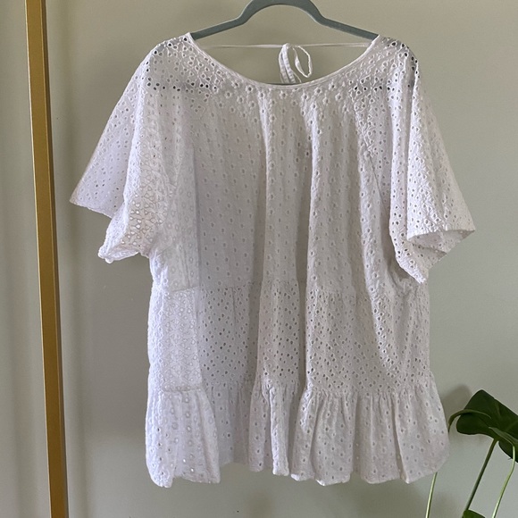 White Broderie Smock Too - Picture 4 of 6